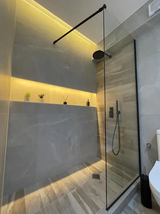 Jacuzzi Suite Ladadika Thessaloniki