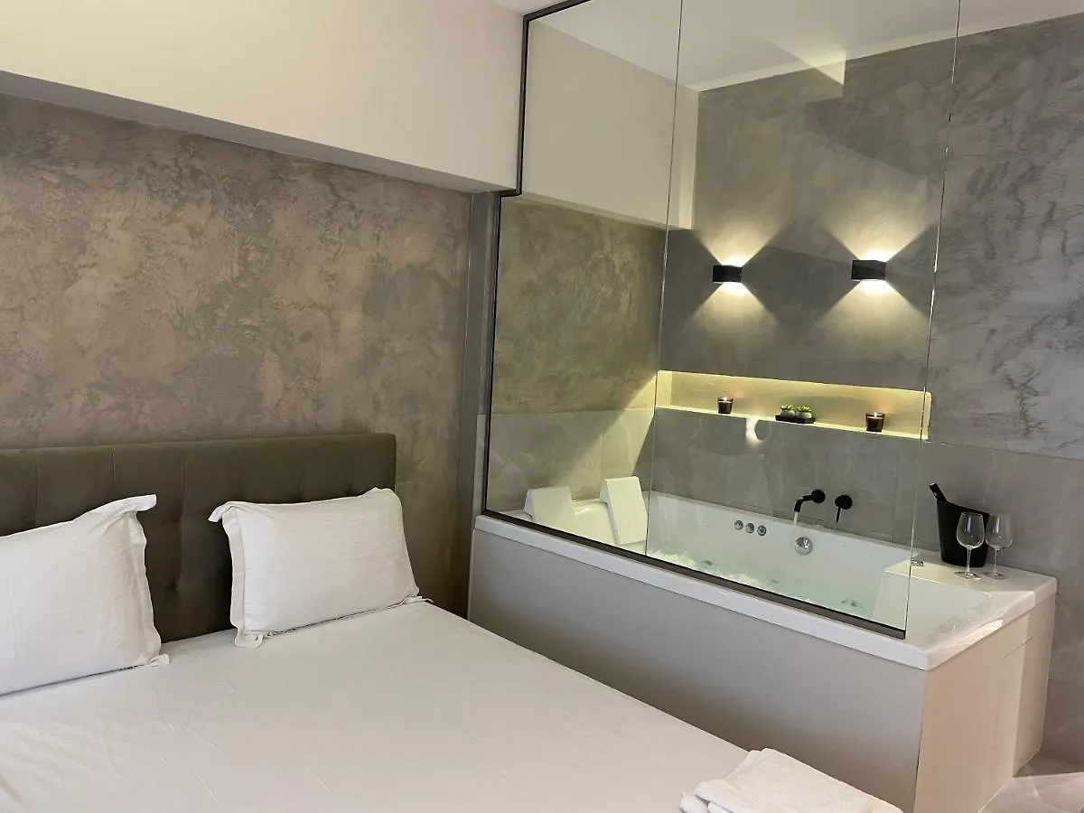 Apartment Jacuzzi Suite Ladadika Thessaloniki Greece